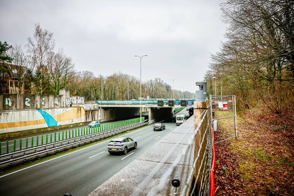 Geavanceerde meetapparatuur geplaatst op Vollenhovetunnel