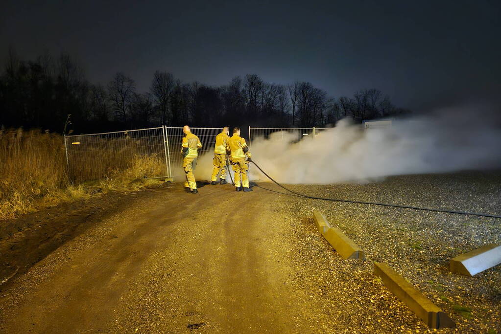 Brandweer blust pallet met afval