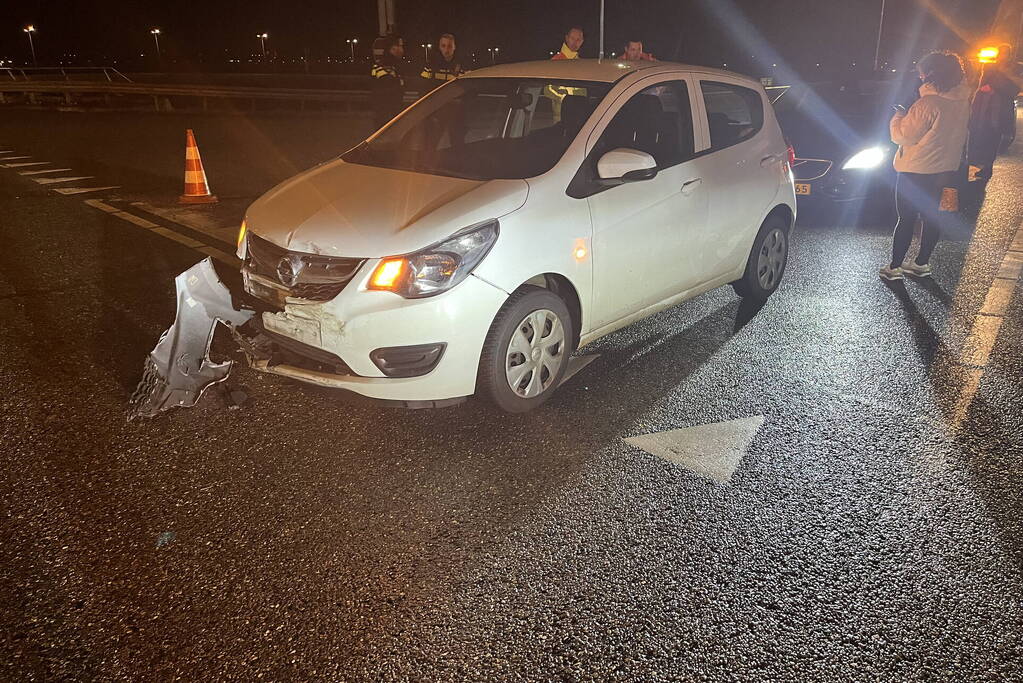 Schade bij ongeval tussen twee auto's