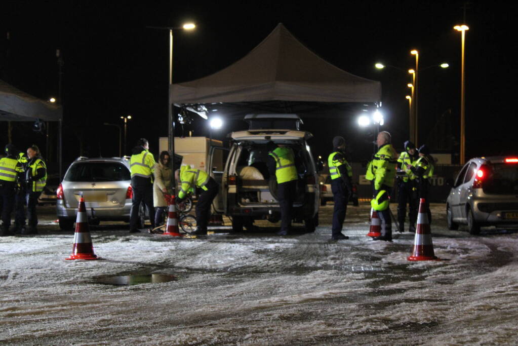 Veel voertuigen gecontroleerd bij grote verkeerscontrole