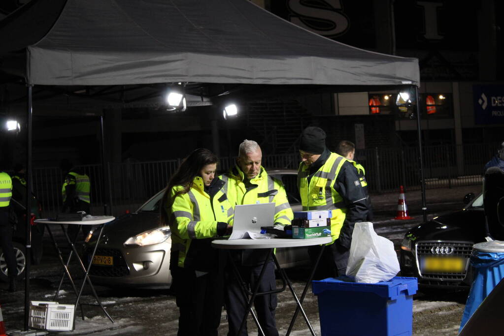 Veel voertuigen gecontroleerd bij grote verkeerscontrole