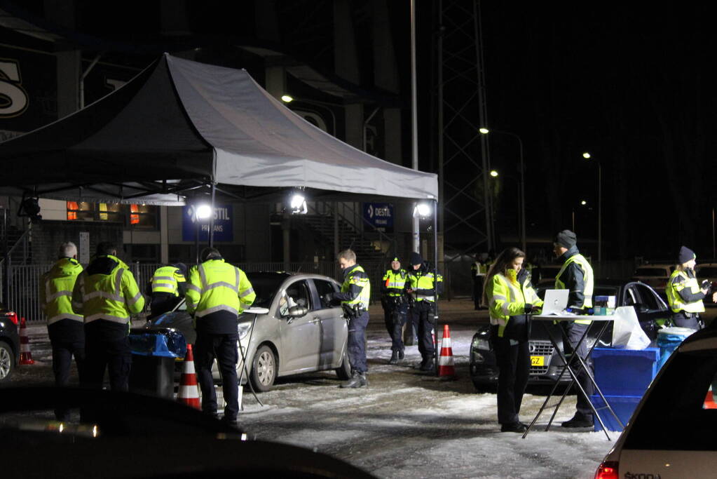 Veel voertuigen gecontroleerd bij grote verkeerscontrole