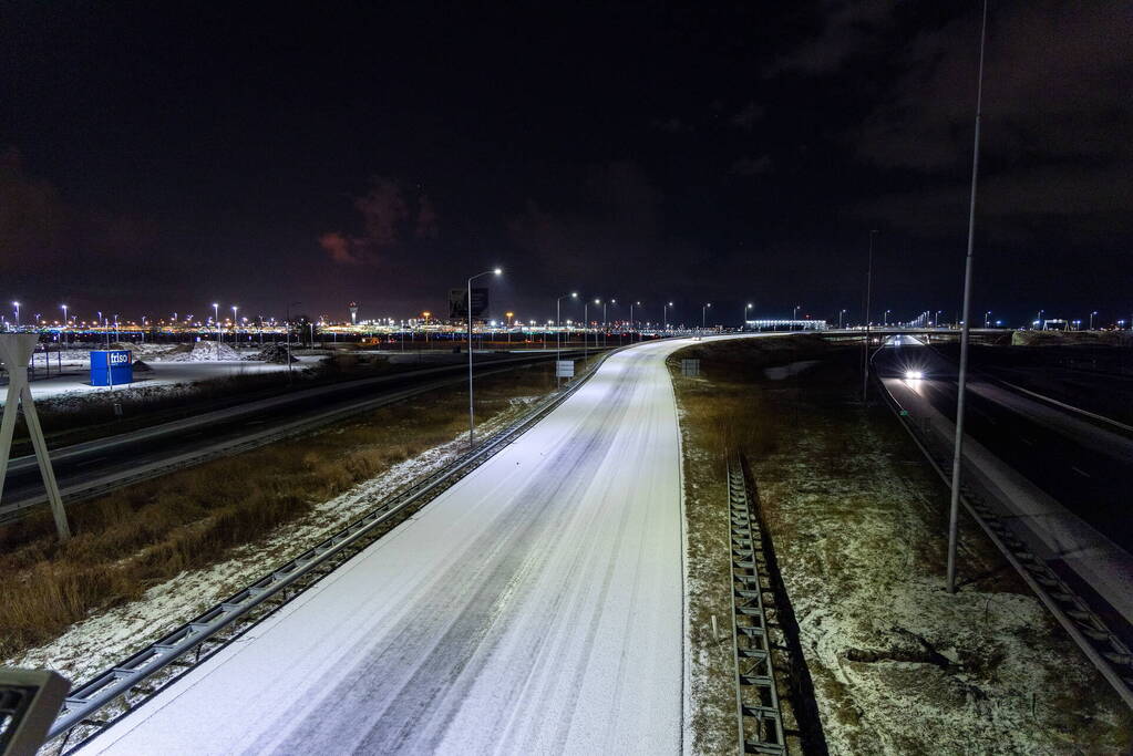 Veel files door gladheid