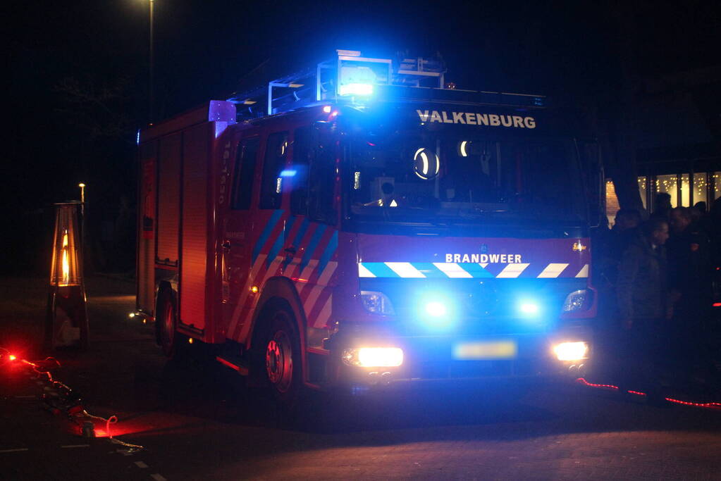 Officiële overdracht van nieuwe tankautospuit