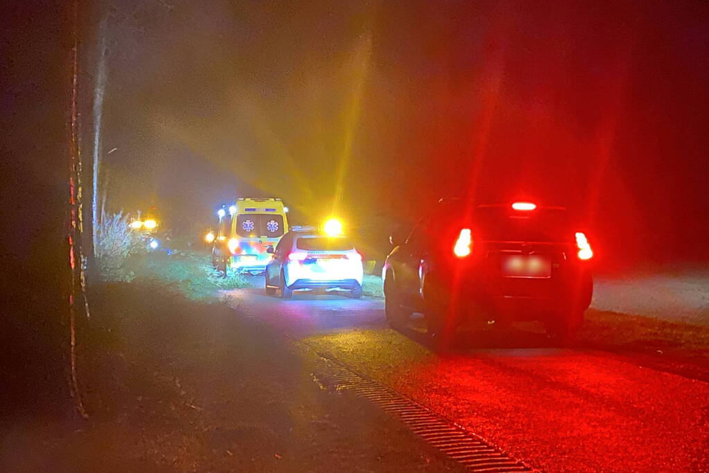 Automobilist belandt in greppel