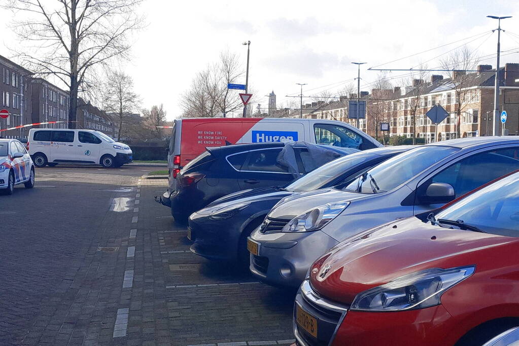 Overleden persoon aangetroffen in auto
