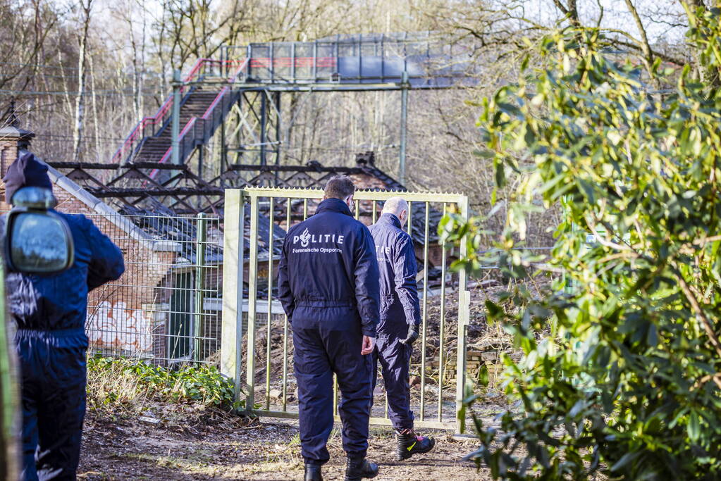 Onderzoek naar brand in monumentaal waterpompgebouw naast spoor