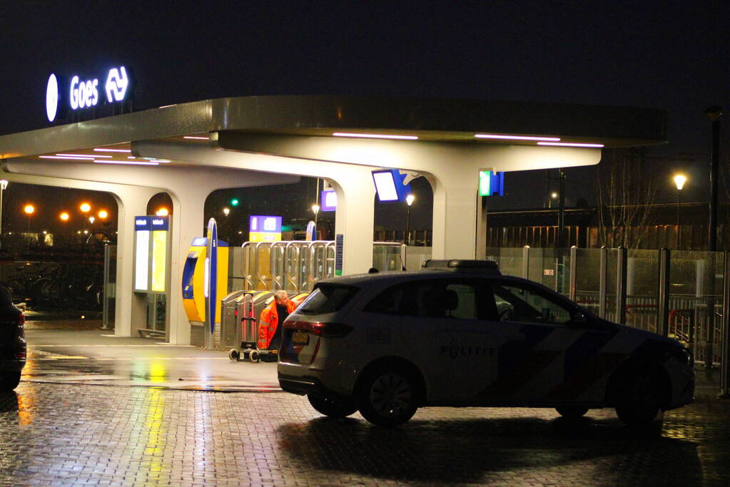 Politie lost schoten tijdens controle op treinstation