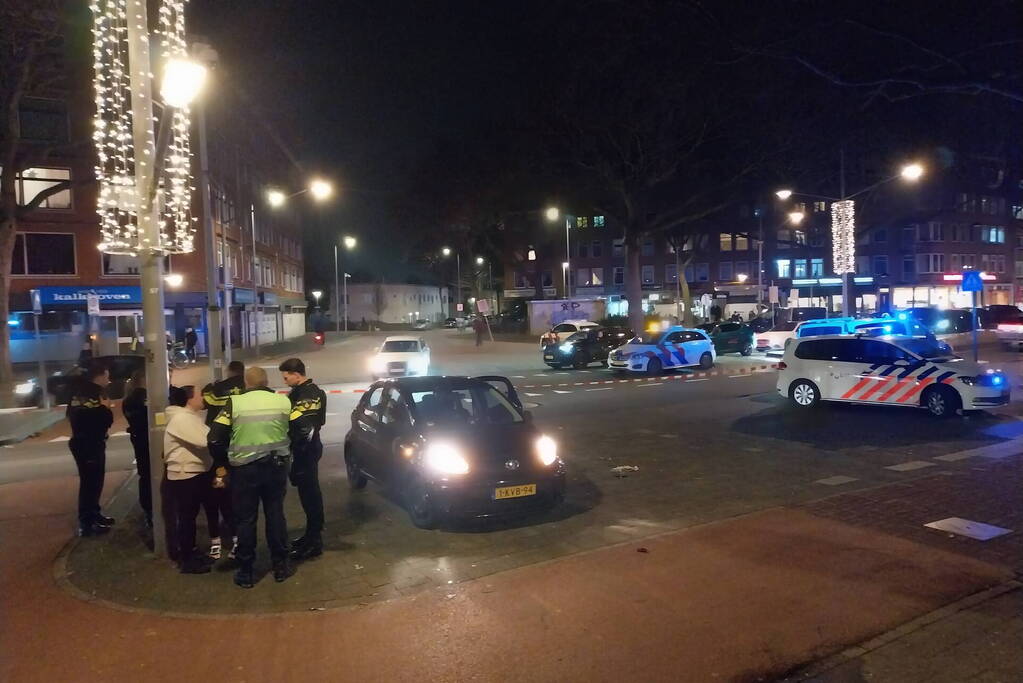 Gewonde bij schietpartij, twee verdachten gevlucht