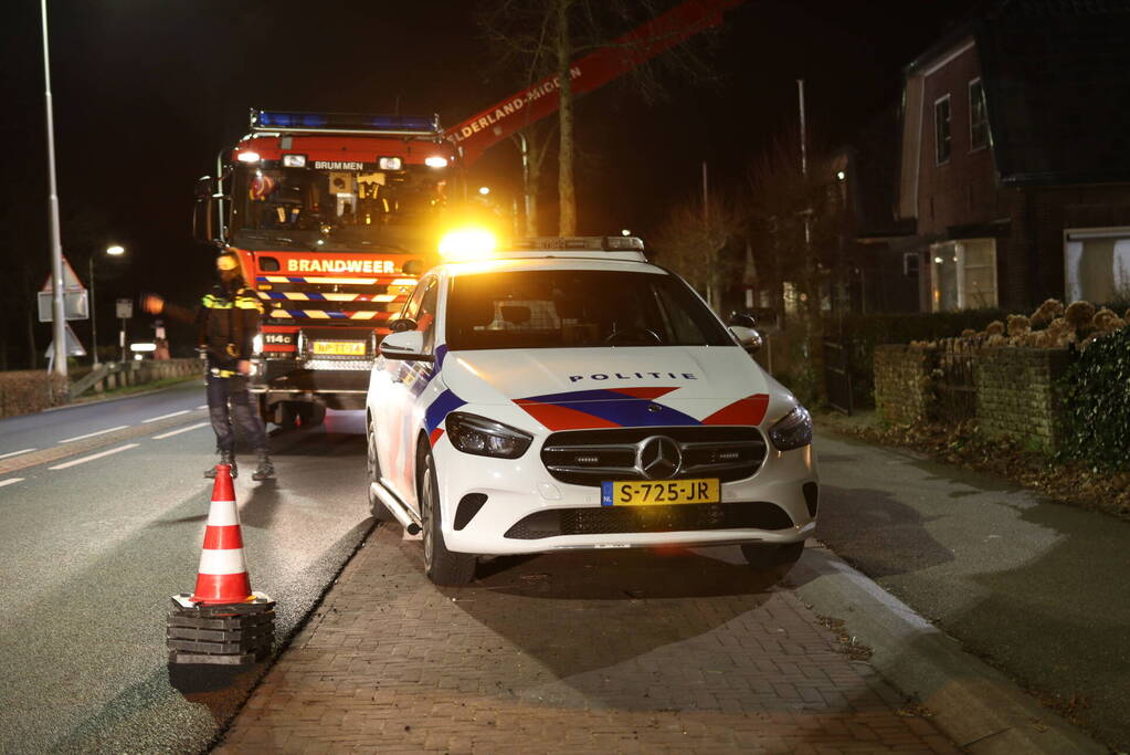 Brand in schoorsteen van vrijstaande woning