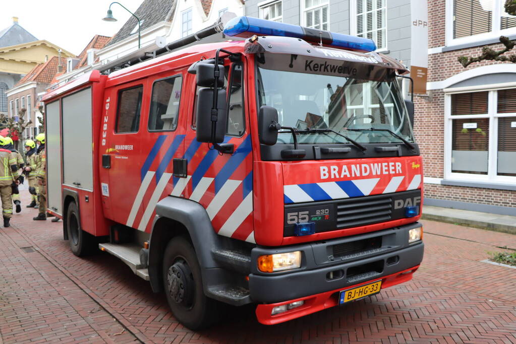 Brandweer ingezet voor schoorsteenbrand