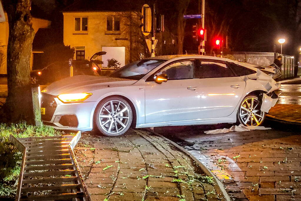 Meerdere voertuigen betrokken bij ernstig ongeval