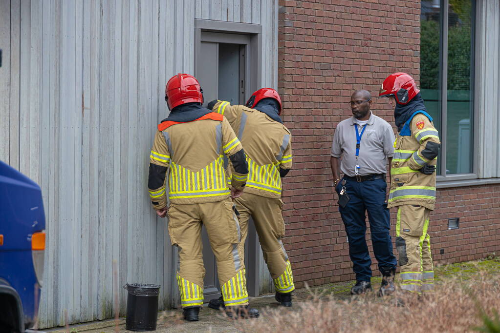 Geldloper vast in deur