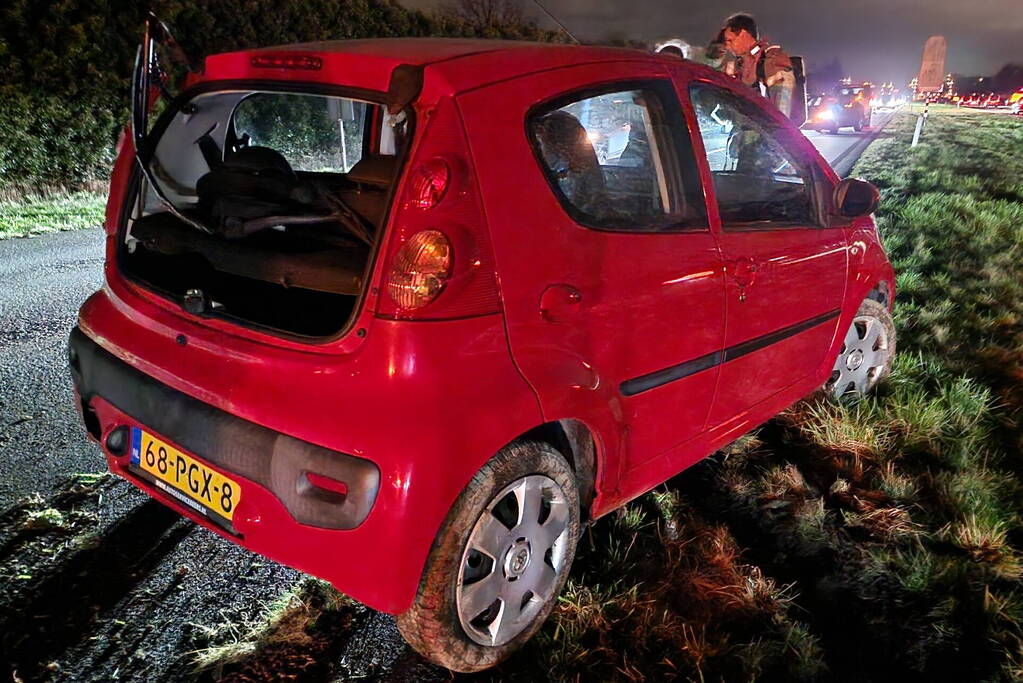 Automobilist slaat op de vlucht na ongeval