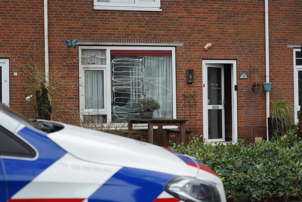 Explosie door vermoedelijk zwaar vuurwerk