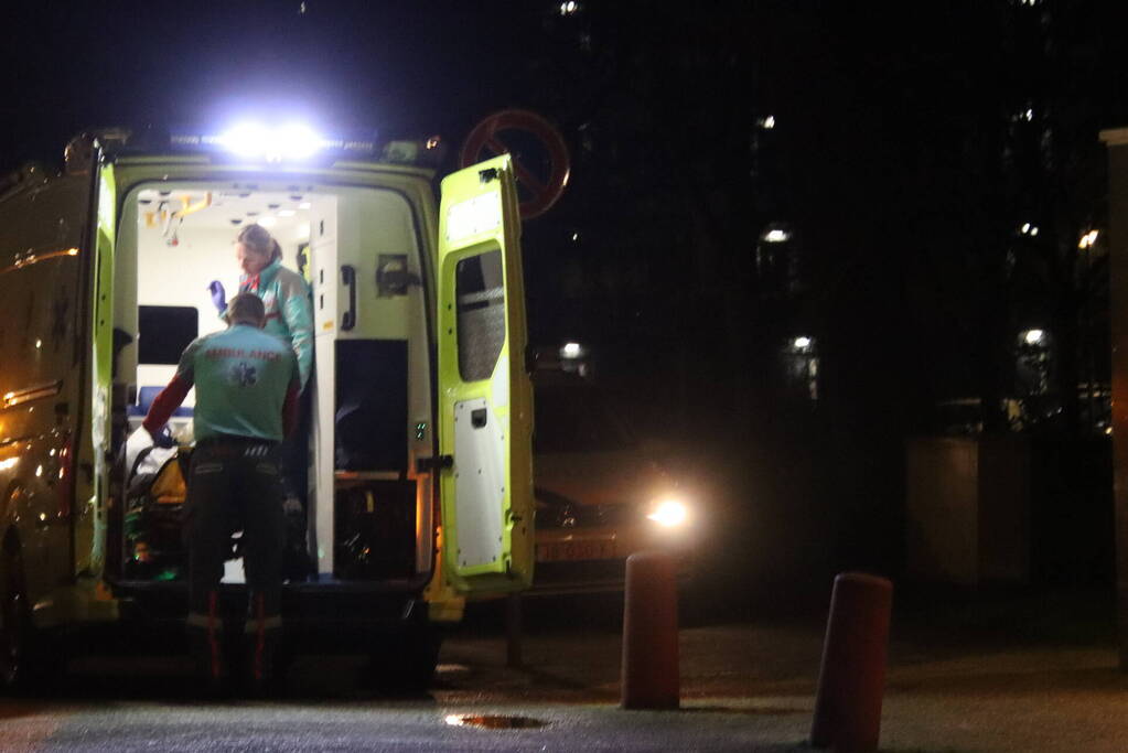 Gewonde en aanhouding na steekpartij