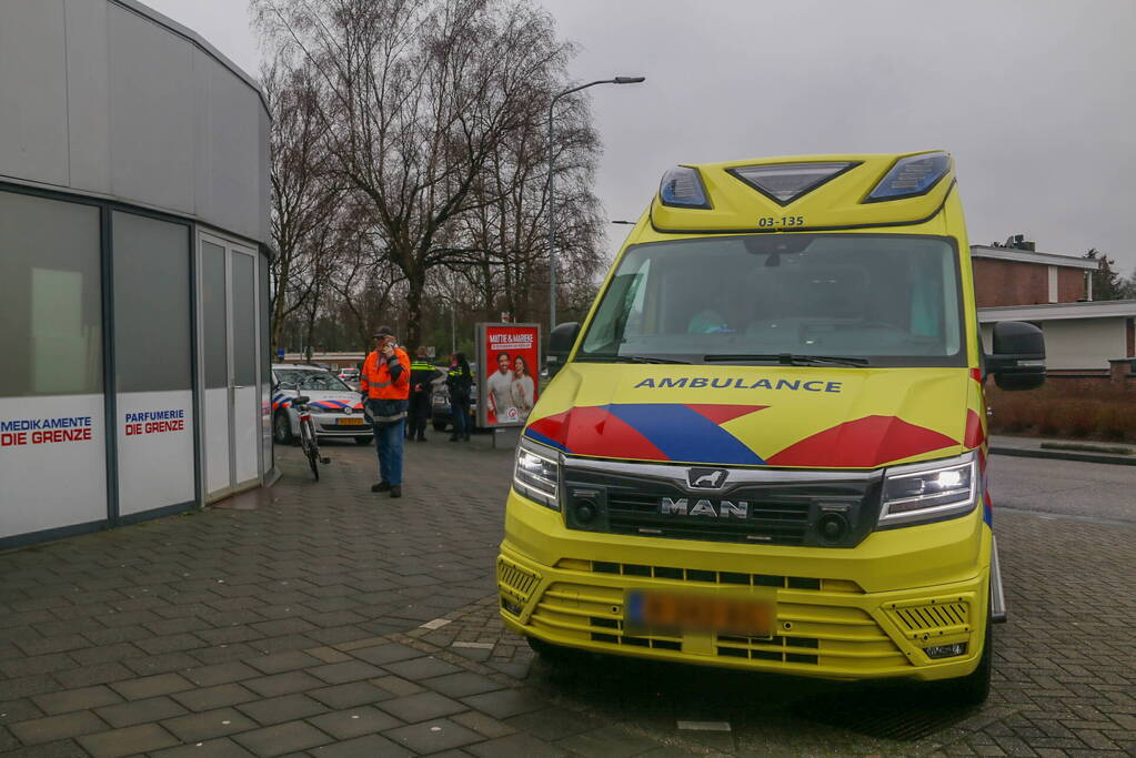 Auto naar huis geduwd na ongeval
