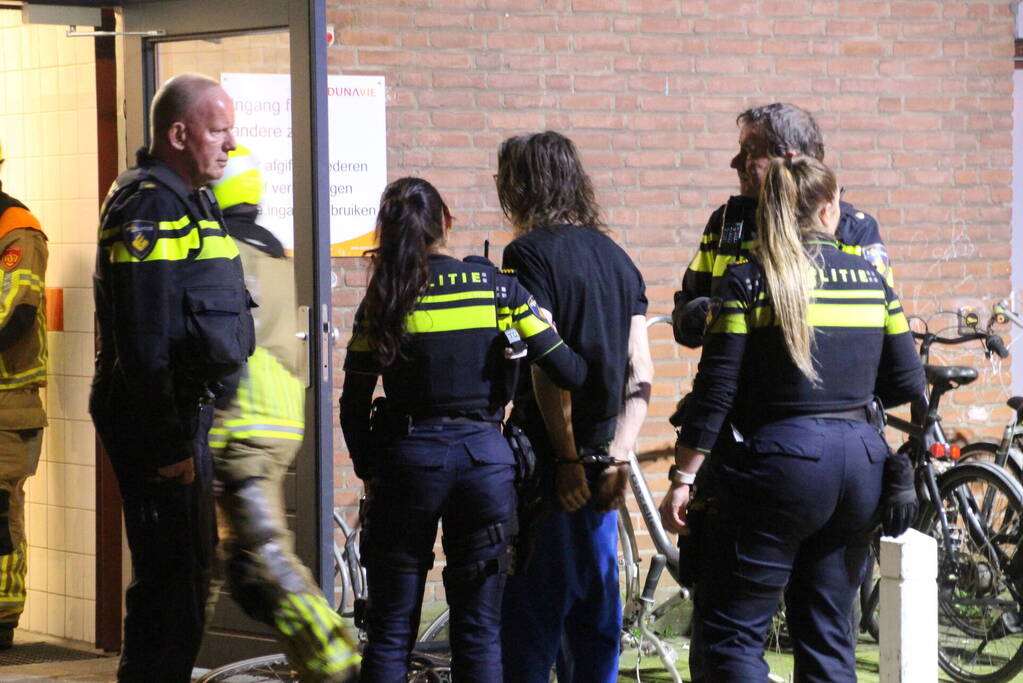 Brand op achtste verdieping van flat