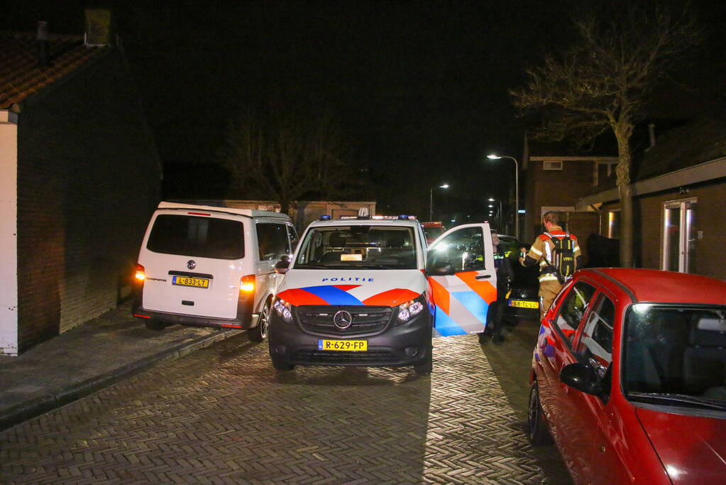 Brandweer controleert woning op gaslucht