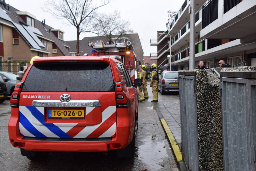Brand in kelderbox snel onder controle