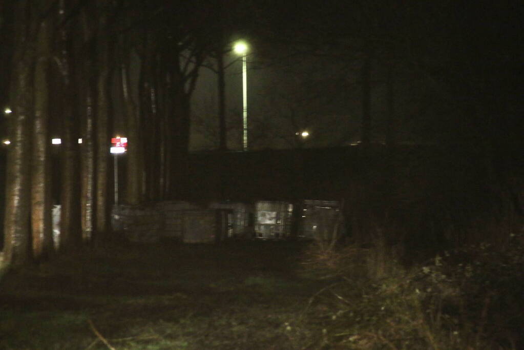 Agenten onwel door meerdere vaten drugsafval