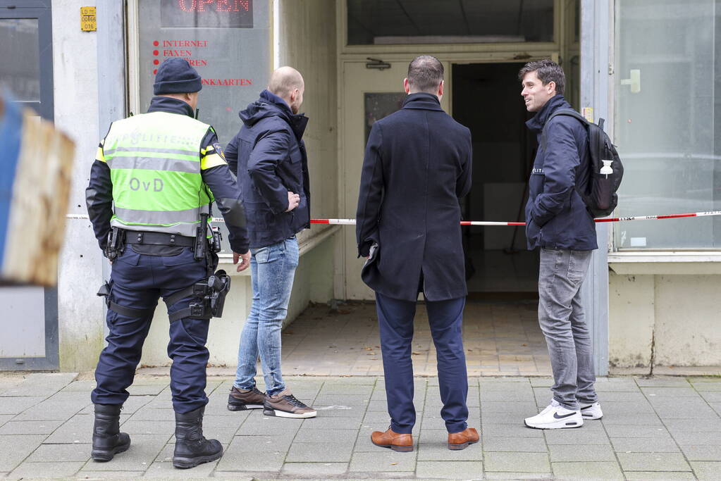 Onderzoek naar aantreffen onbekende stof in leegstaande winkel