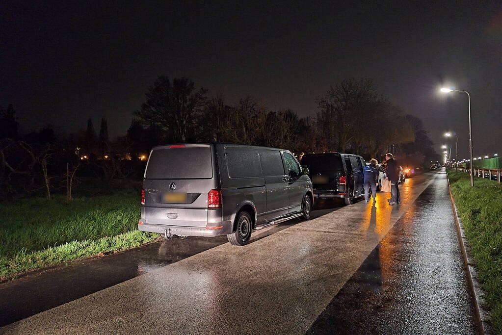 Overleden persoon aangetroffen in sloot