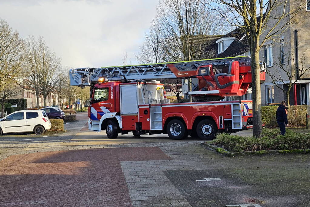 Isolatiemateriaal vat vlam in woning