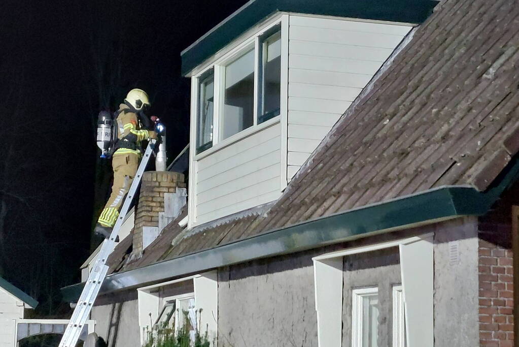 Schoorsteenbrand in de kiem gesmoord