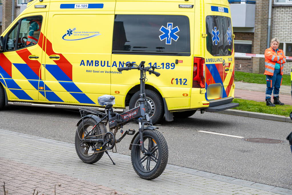 Meisje op een fatbike aangereden