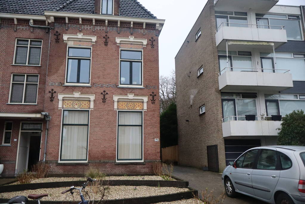 Wietplantage aangetroffen naast politiebureau