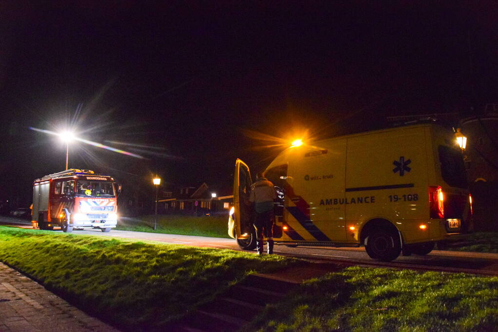 Hulpdiensten massaal ingezet nadat alcoholist muts en bier achterlaat naast water