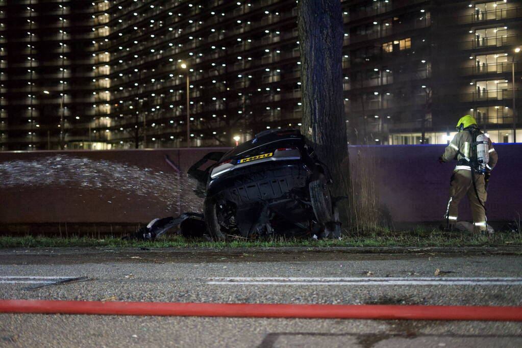 Persoon overleden bij eenzijdige aanrijding