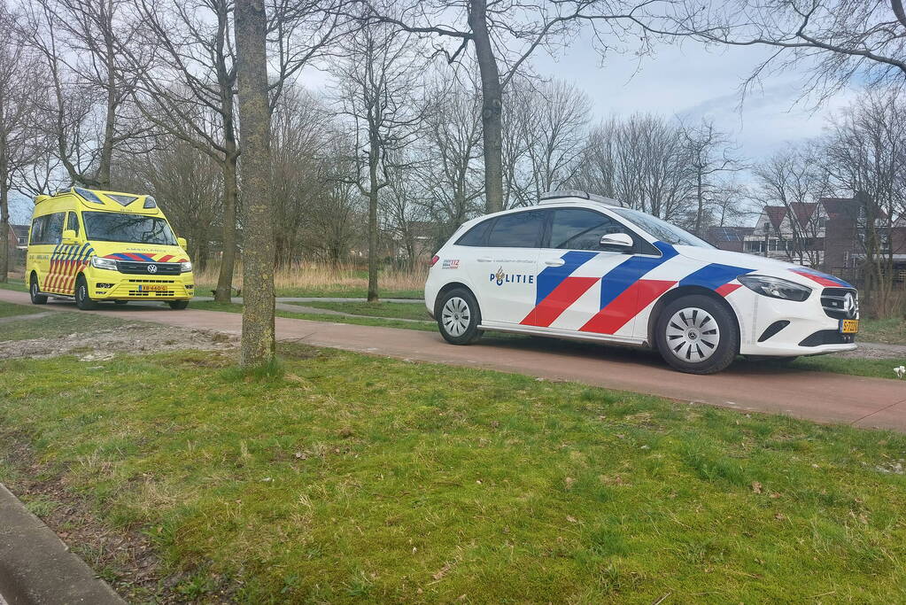 Persoon gecontroleerd na te water raken