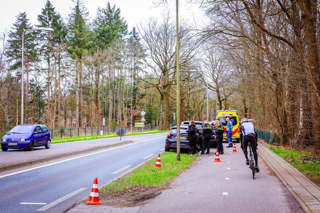 Automobiliste botst op voorganger