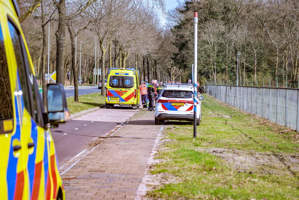 Traumahelikopter landt voor incident met wielrenner