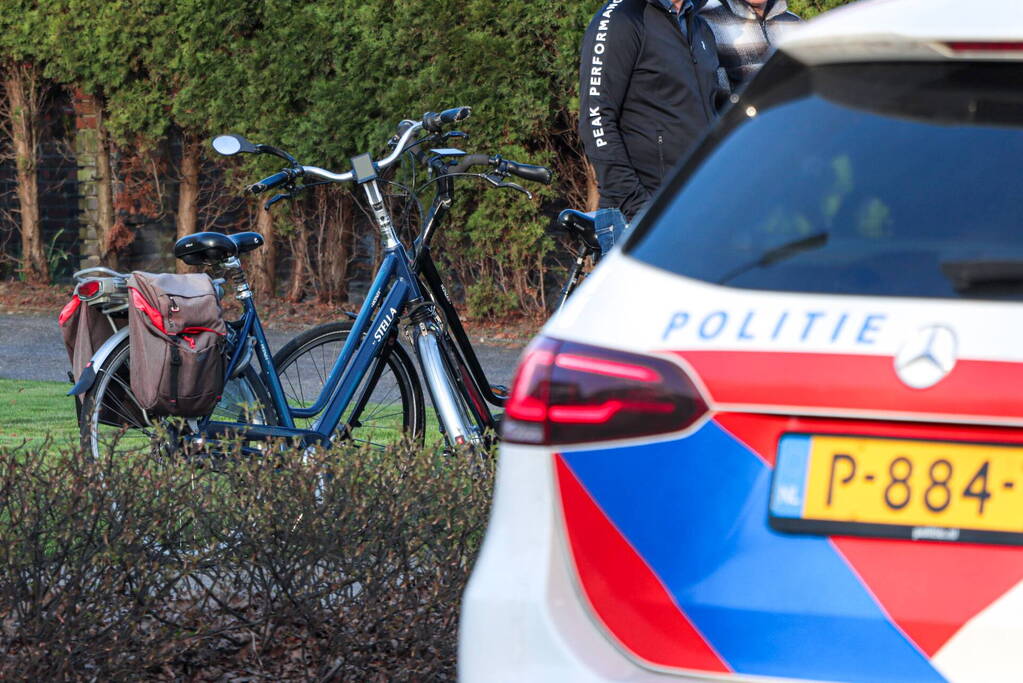 Automobilist gaat ervandoor na aanrijding met fietser