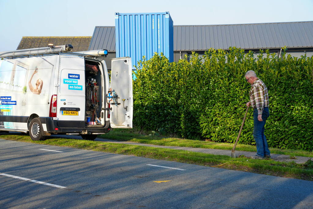 Waterlekkage langs fietspad