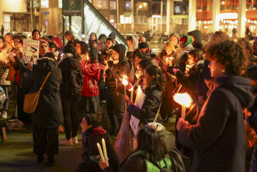 Grote opkomst bij gemengde demonstratie