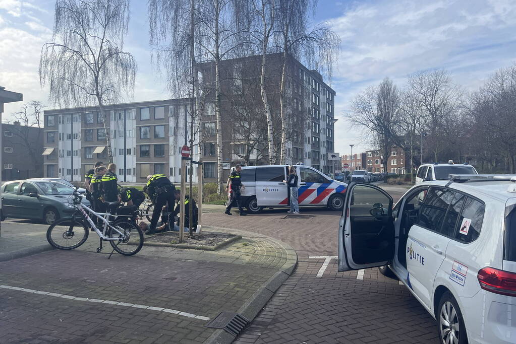 Aanhouding na mogelijke steekpartij