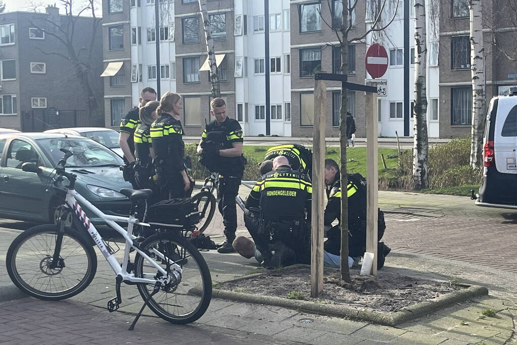 Aanhouding na mogelijke steekpartij