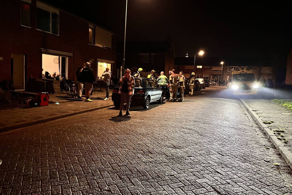 Brandweer doet onderzoek naar vreemde lucht