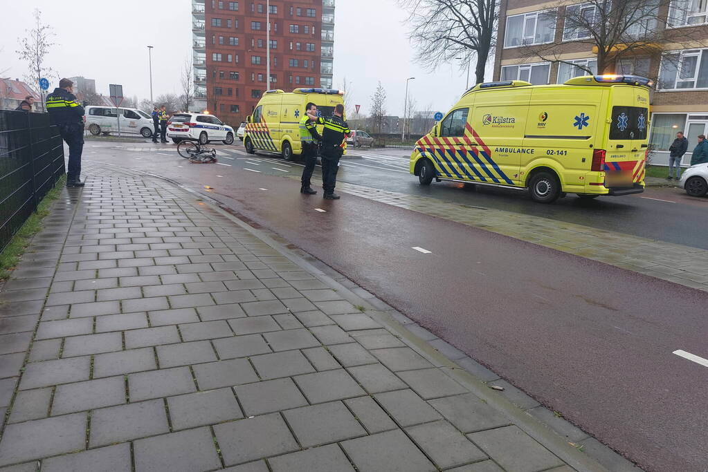 Fietser geschept door automobilist