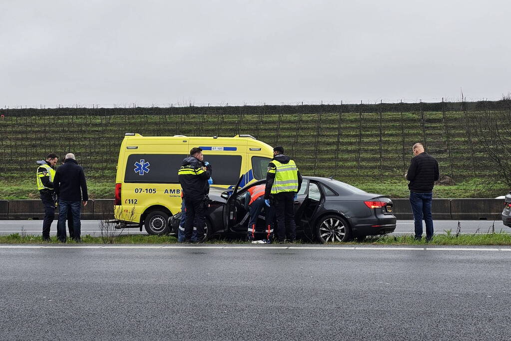 Flinke schade door ongeval op snelweg