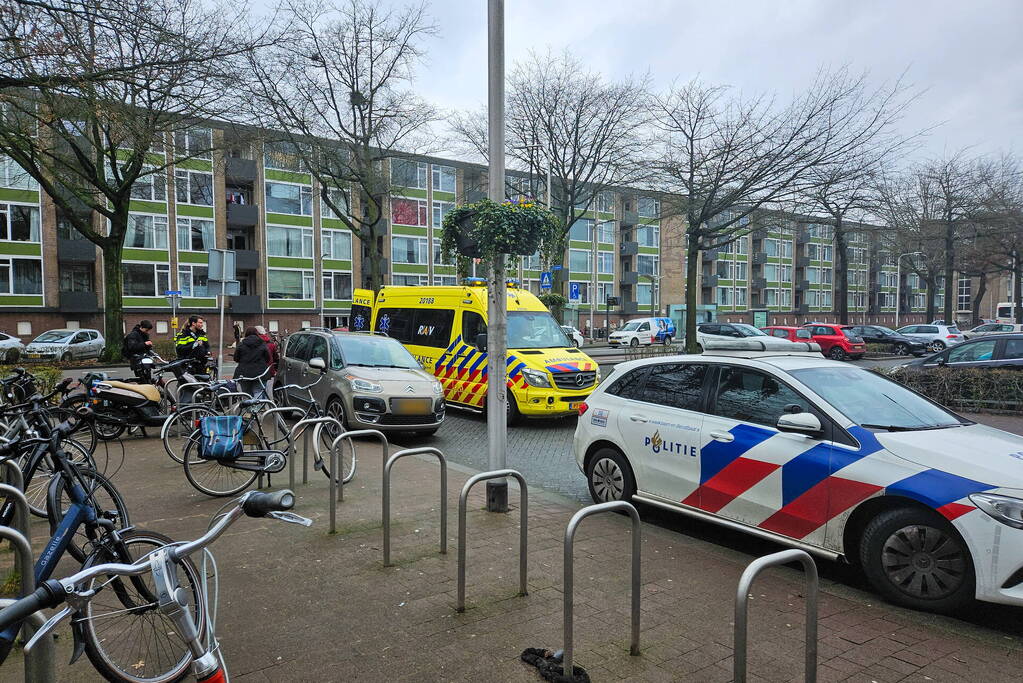 Fatbiker en automobilist botsen op elkaar