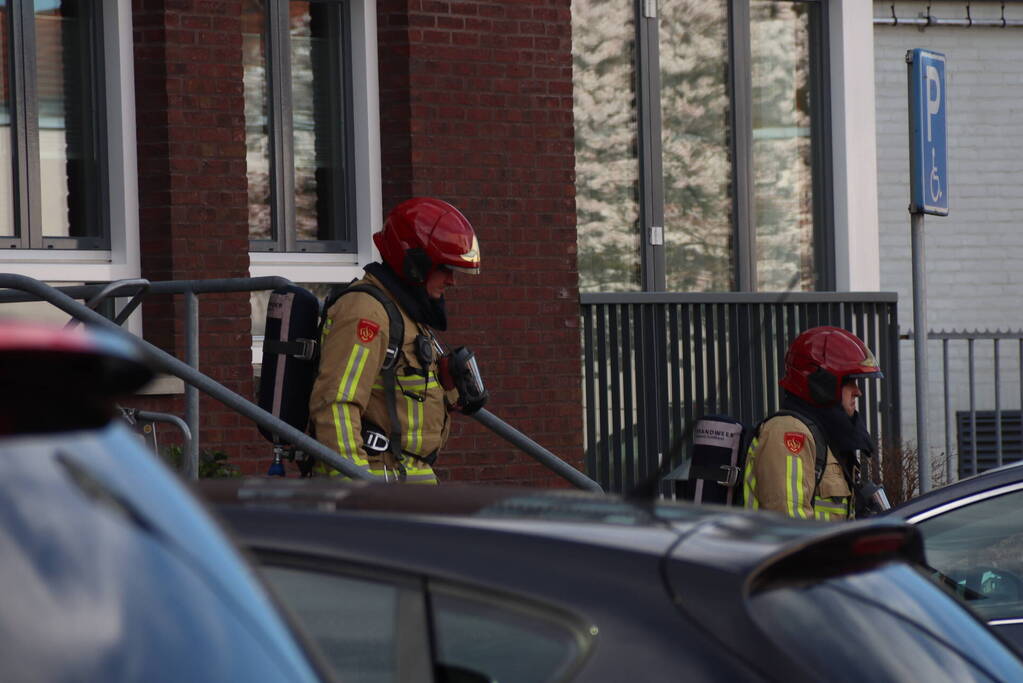 Rookontwikkeling bij brand in kelder