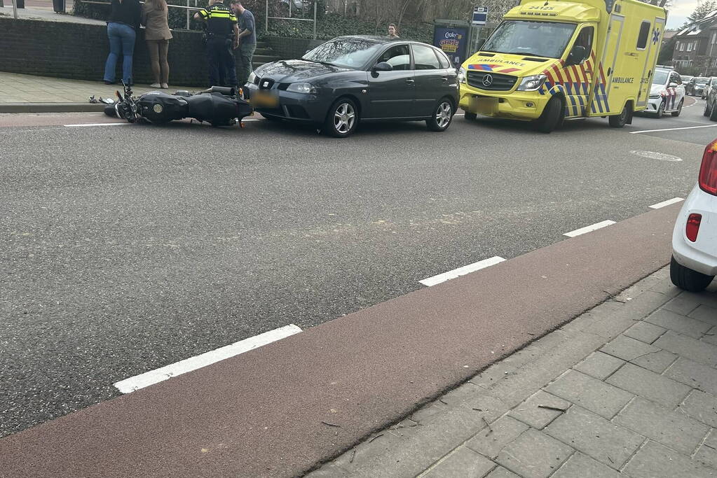 Meerdere voertuigen betrokken bij aanrijding