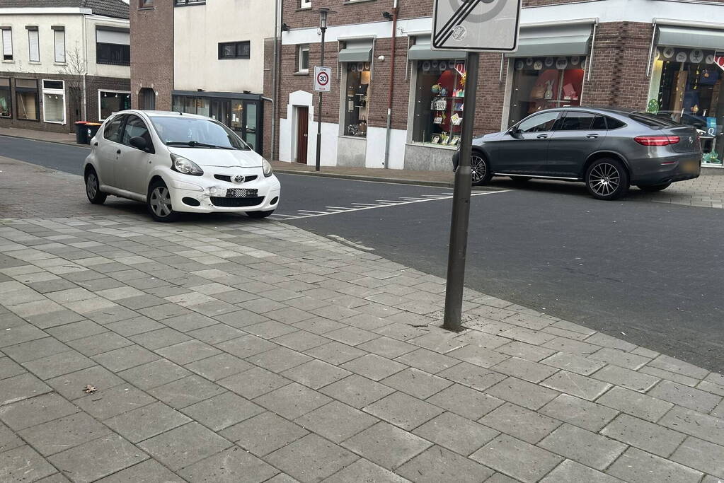 Meerdere voertuigen betrokken bij aanrijding