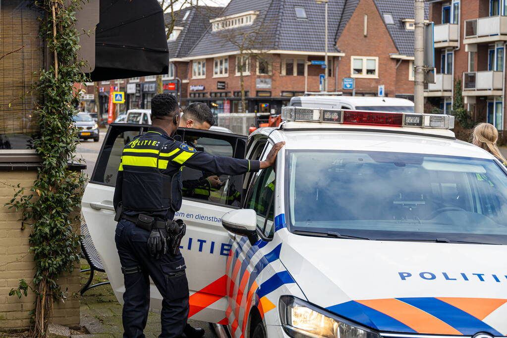 Verdachten op de vlucht na overval op ICI Paris