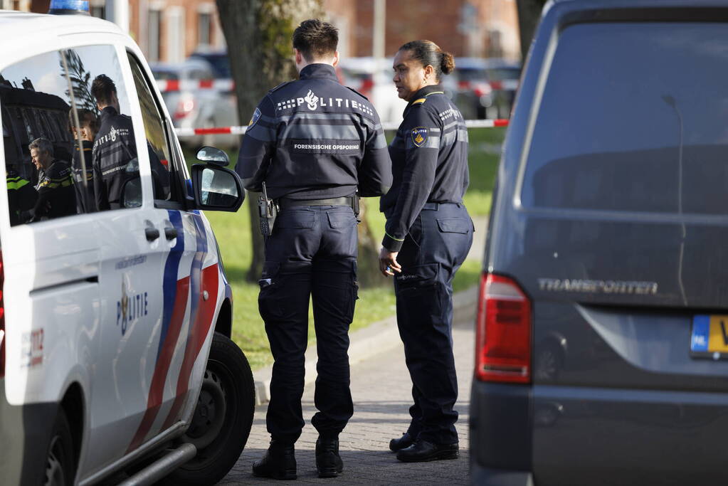 Zwaargewonde na steekpartij bij flat